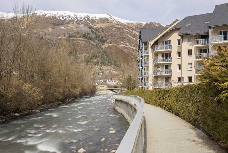 Residence Pierre & Vacances Les Rives De L'Aure Сен-Лари-Сулан Екстериор снимка