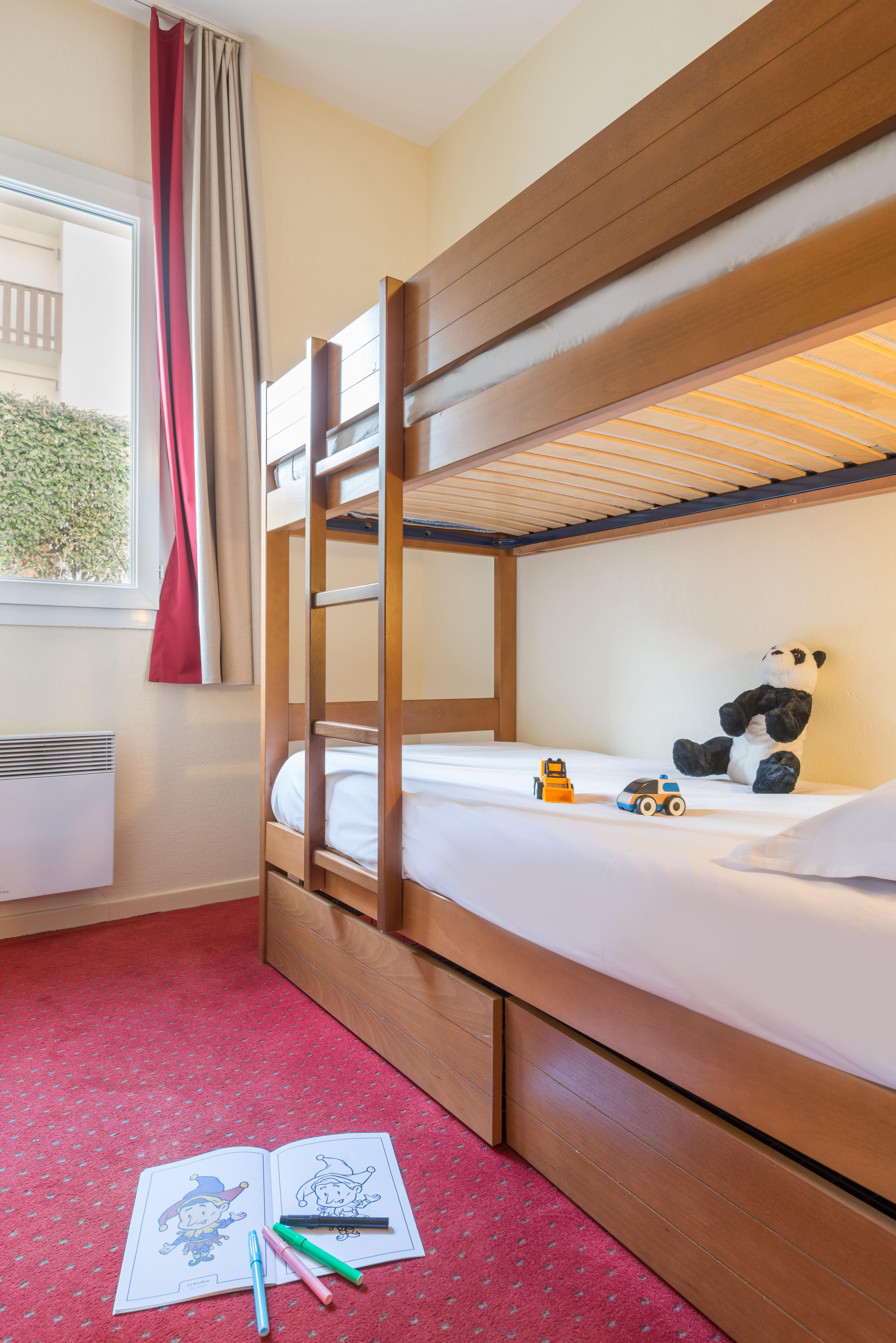 Residence Pierre & Vacances Les Rives De L'Aure Сен-Лари-Сулан Екстериор снимка