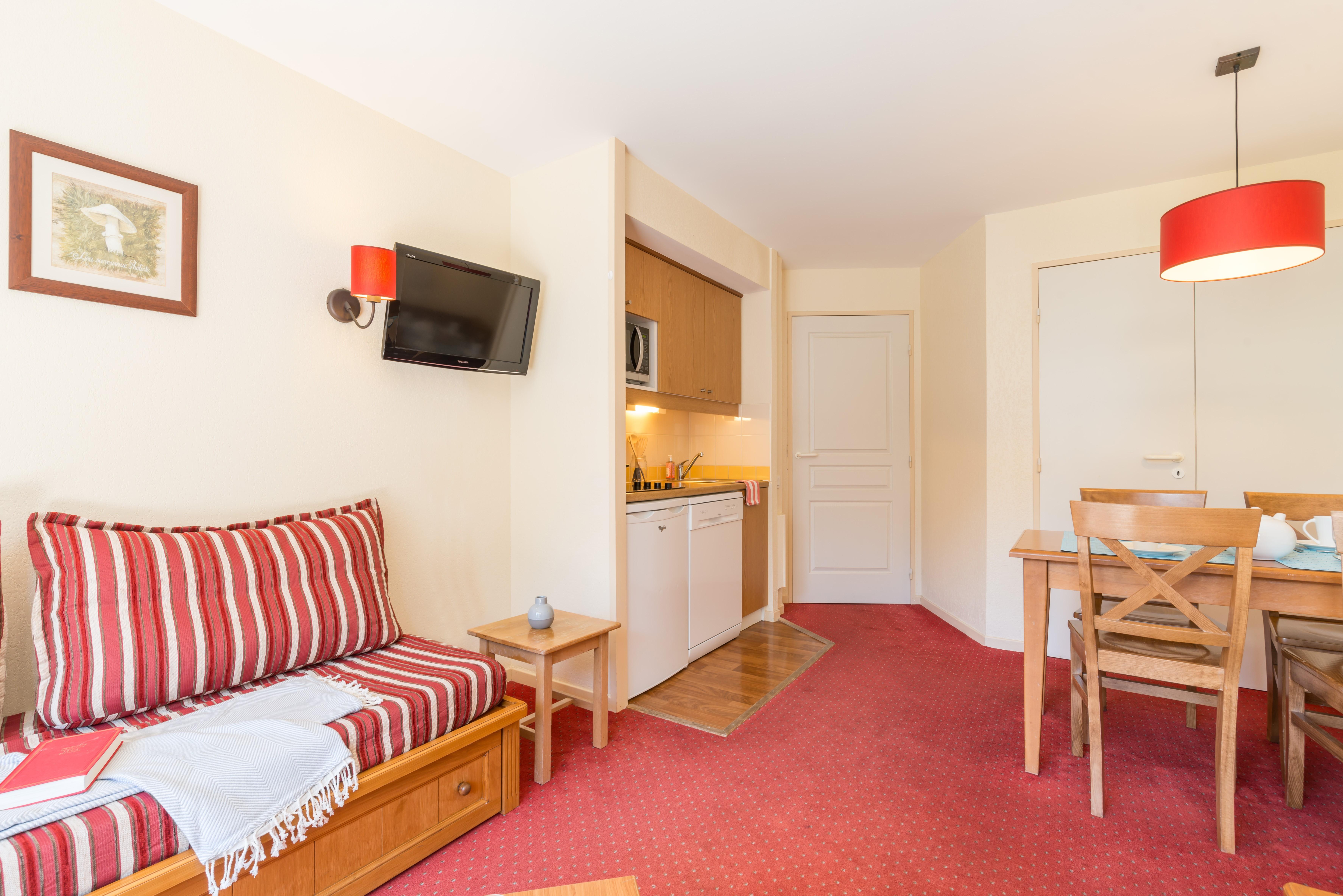 Residence Pierre & Vacances Les Rives De L'Aure Сен-Лари-Сулан Екстериор снимка