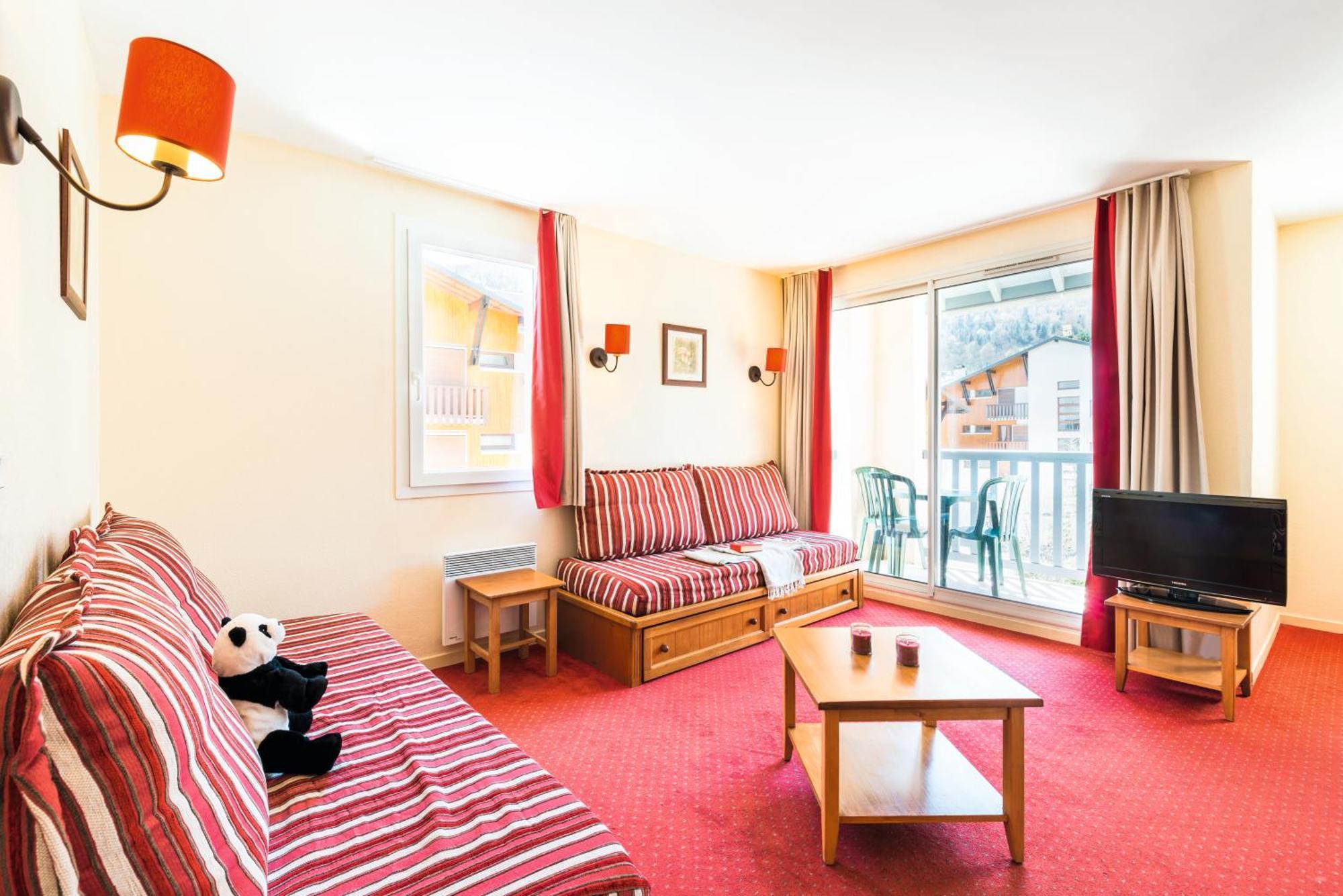 Residence Pierre & Vacances Les Rives De L'Aure Сен-Лари-Сулан Екстериор снимка